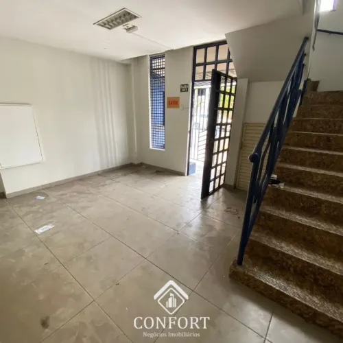 Alugo Predio Comercial Com 07 Salas comerciais - Bairro do marco - Dois Pavimentos