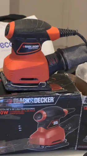 Lixadeira Orbital Black & Decker