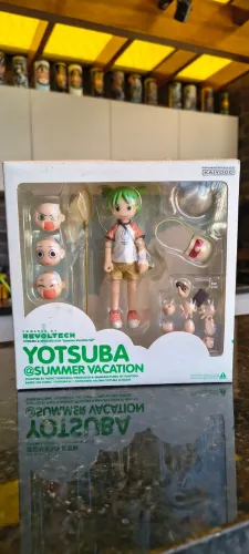 Revoltech Yotsuba Dx Action Figure Rara Summer Vacation Set