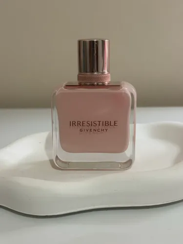 Perfume Givenchy Irresistible Rose Velvet