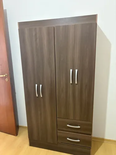 Guarda roupa solteiro
