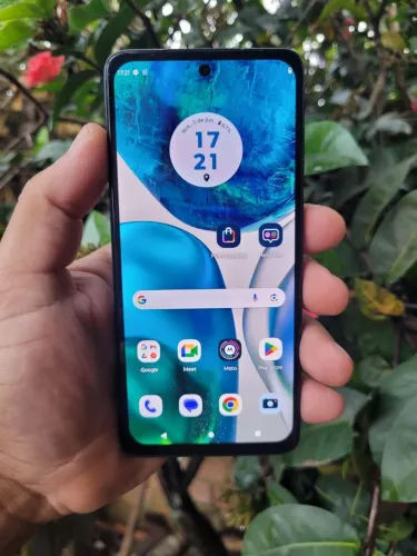 Moto G 52
