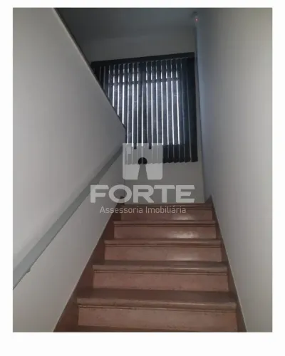 ótima sala (sobrado comercial em Mogi das Cruzes ) . ponto central. Imobiliárias de Mogi D