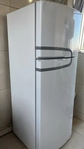 Vende-se Geladeira Consul