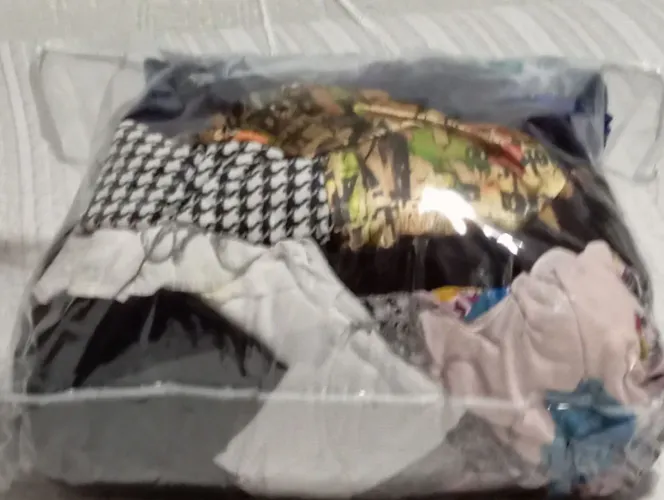 Lote de roupas para brechó 