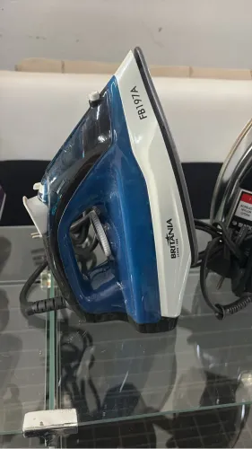 Ferro passar 110v