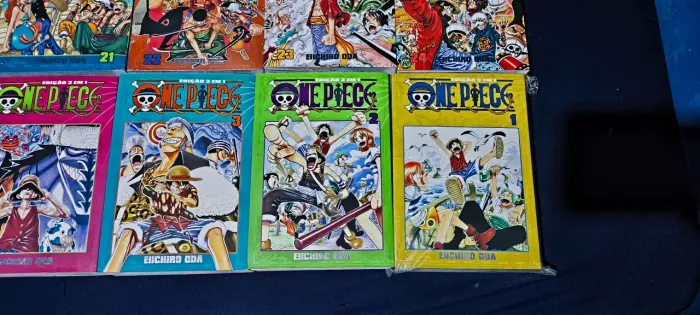 Lote Mangá One Piece 3 em 1 (Panini) - Vol. 01 ao 26 (Semi-novos / Lacrados)