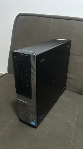 PC OPTIPLEX 3010 E MONITOR AOC 15.6 POLEGADAS
