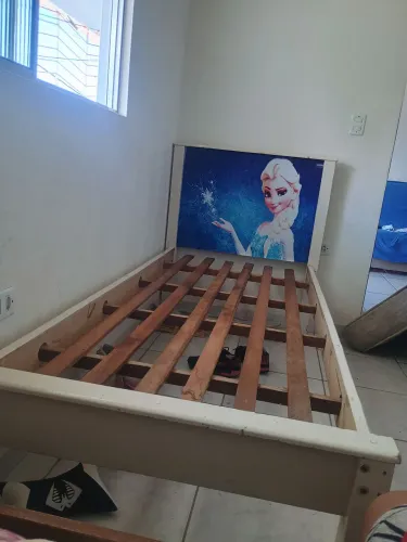 Cama de solteiro mdf