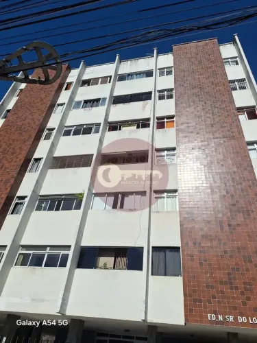 Excelente Apartamento 2 Quartos + dependência perto da praia.