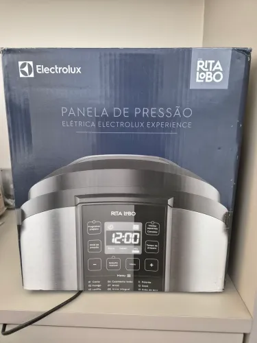 Panela de Pressão Elétrica Electrolux Rita Lobo 6L PCC20 - Nova na Caixa