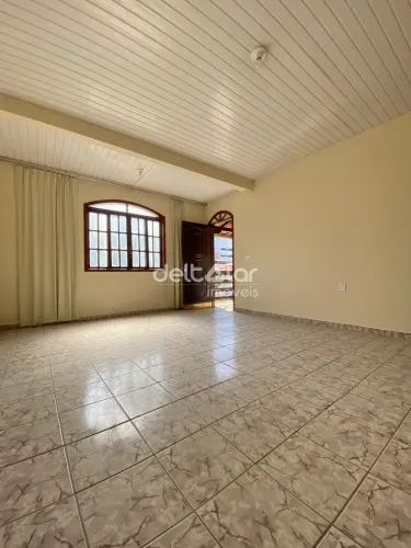 Casa para locação com 3 quartos, suíte e 2 vagas, Ouro Preto, Belo Horizonte, MG