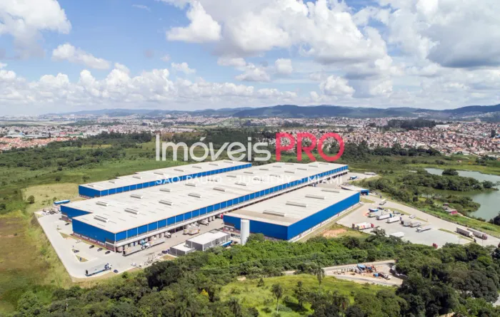Galpão em Guarulhos! | 12m de Pé Direito em Localização Estratégica