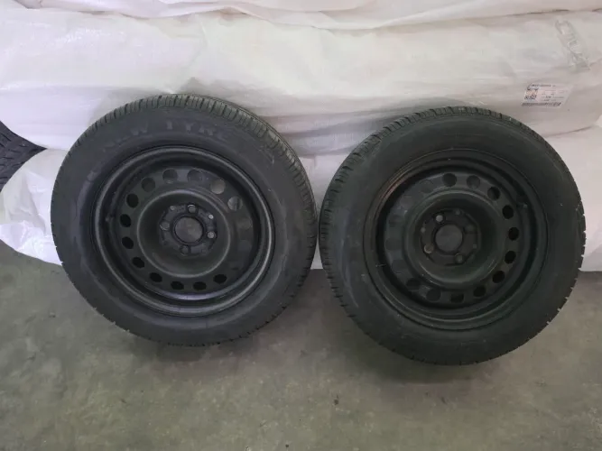 Roda aro 14 com pneu remold