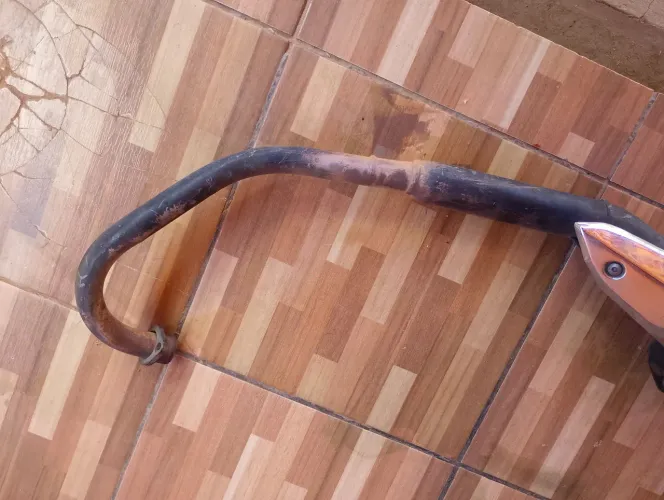 Vende se escapamento da 160..