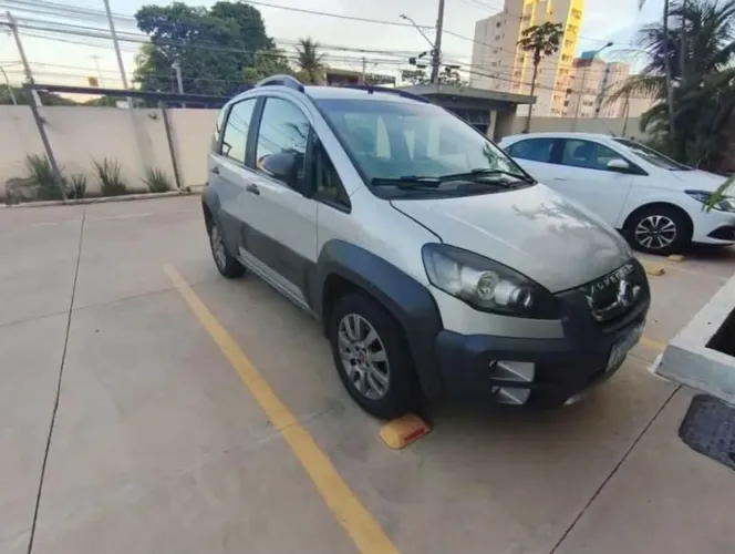 Fiat Idea Adv./ Adv.lock.dualogic 1.8 Flex 5P 2016