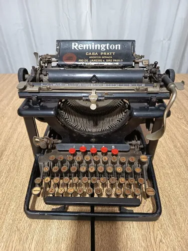 Máquina de Escrever Antiga Remington Casa Pratt Original