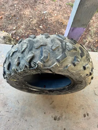 Pneu Maxxis Quadriciclo Honda Fourtrax meia vida 24x8-12 E 24x10-11