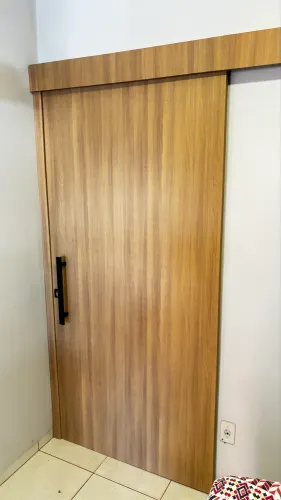 Porta de Correr MDF 2.20 x 1.00m