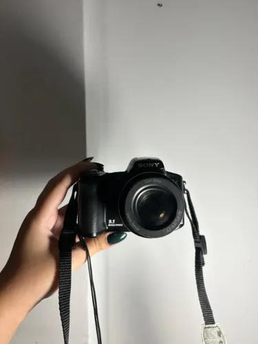 Sony DSC-H50 Super SteadyShot