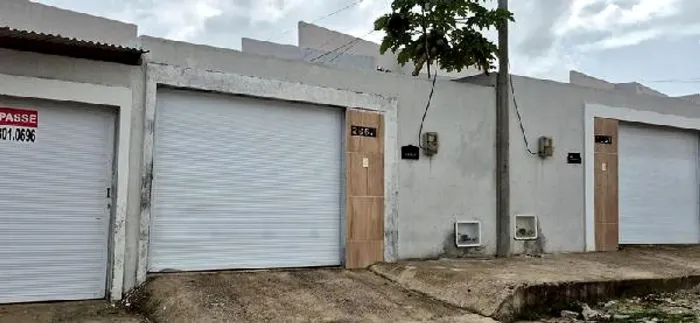 Casa no DIADEMA em Horizonte/CE - Caixa *9676