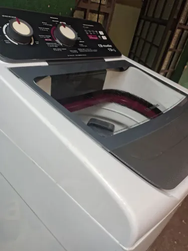Máquina de lavar 13kg Mueller, em perfeitas condições