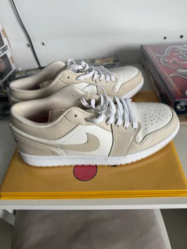 Nike Air Jordan 1 Low "White Tan" Novo, Queima de Estoque da Loja