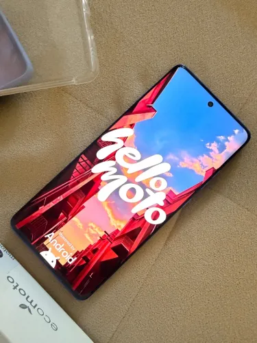 Celular Motorola Edge 60 Pro 2 meses de uso na garantia