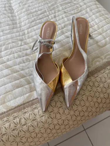 Sapato Arezzo 37 