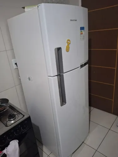 Geladeira + Freezer frost free Brastemp 375L