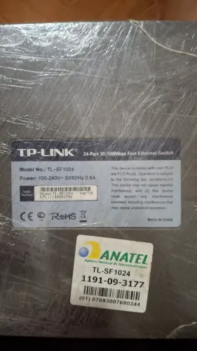 Switch TP-LINK em ótimo estado