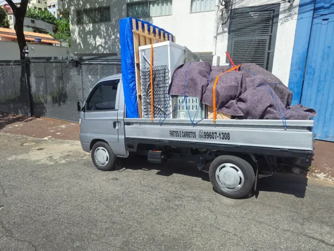 Carreto rápido barato frete pequenas mudanças 