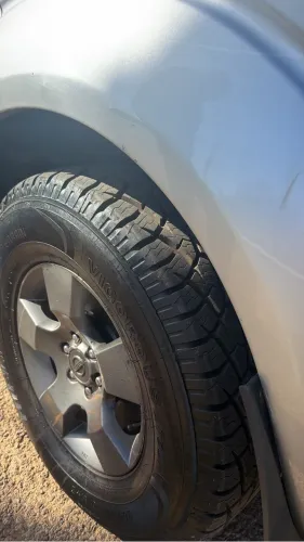 Nissan Frontier LE Attack CD 4X4 2.5 TB Die.aut 2013