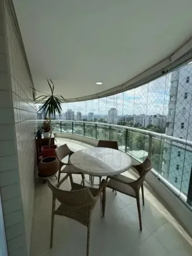 BARÃO DA VILLA | ADRIANÓPOLIS | 240 m² | 3 suítes | 3 vagas