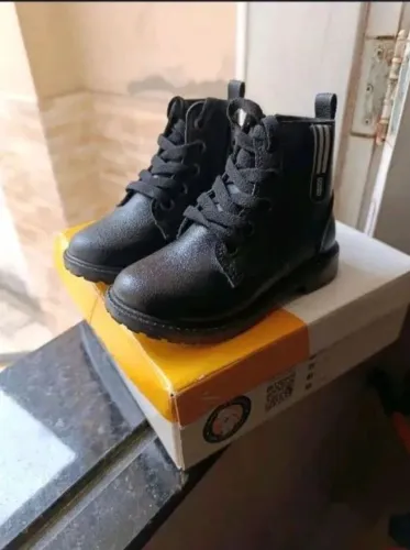Bota coturno infantil, Marca Klin ,TAMANHO 24