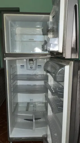 Geladeira 460 litros inox