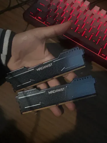 Memória RAM 2x8gb 3200mhz