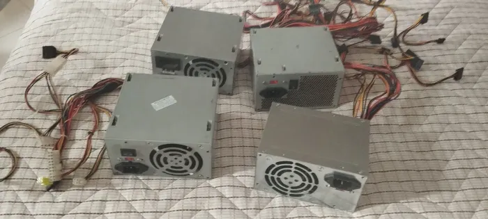 Fonte ATX 24 pinos 200 watts / PC