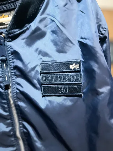 JAQUETA BOMBER MA - 1 da Suíça