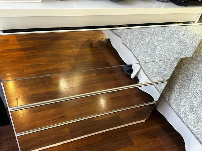 Cômoda grande 4 gavetas
