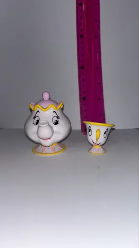 Bela e a fera- Madame Samova e Zip