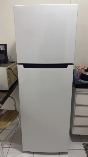 Geladeira Midea