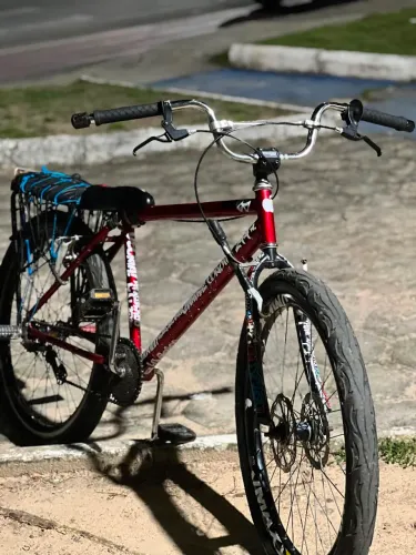 Vendo ou troco uma bicicleta em uma Nero 5 ou gios