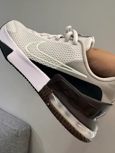 Tênis Nike Air Max Trainer 6 42