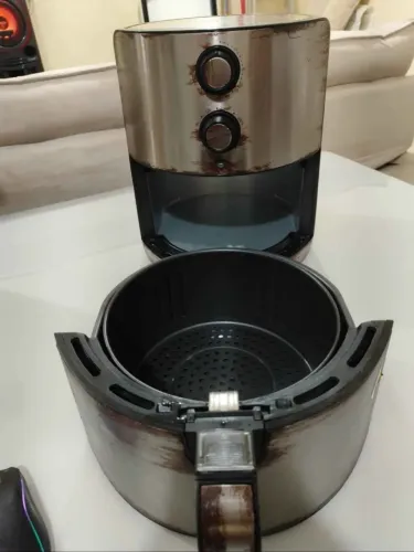Air fryer britania.