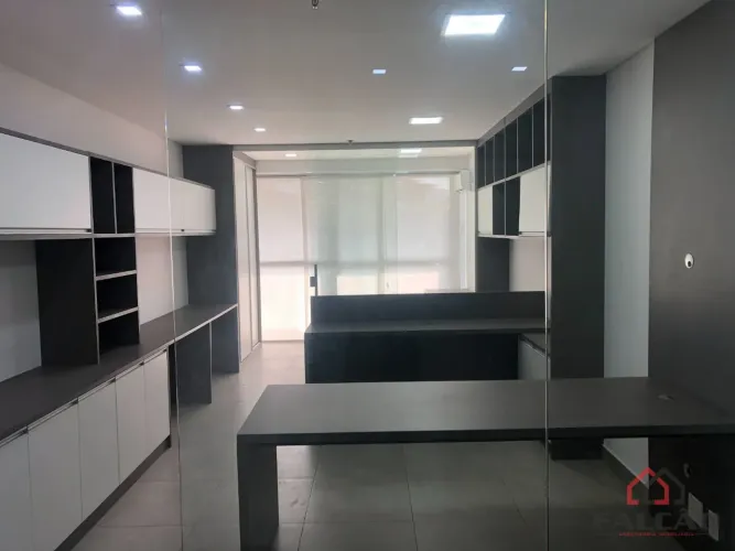 Sala para locação no Valongo - Santos