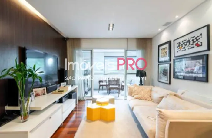 Lindo apartamento em Moema Nobre !