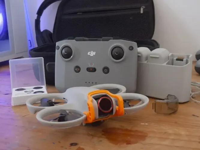 Drone DJI Neo Fly More Combo + Case Rígido e Filtros ND (Estado de Zero!)
