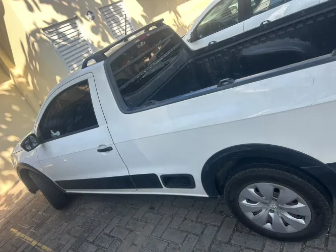 Volkswagen Saveiro Robust 1.6 Total Flex 8V 2018