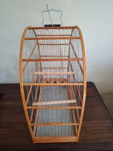 Gaiola para canários, coleiros etc